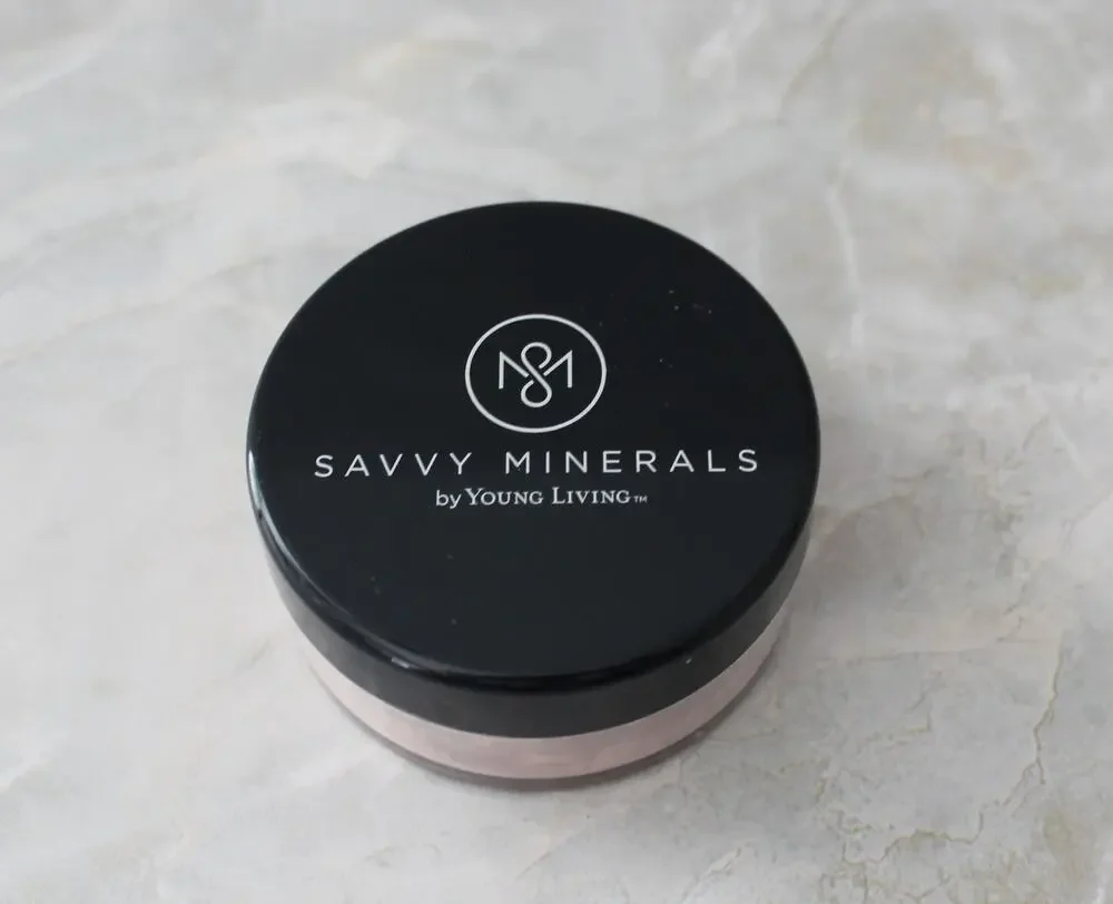 Savvy Minerals by Young Living Foundation Powder Cool No. 1 NWL